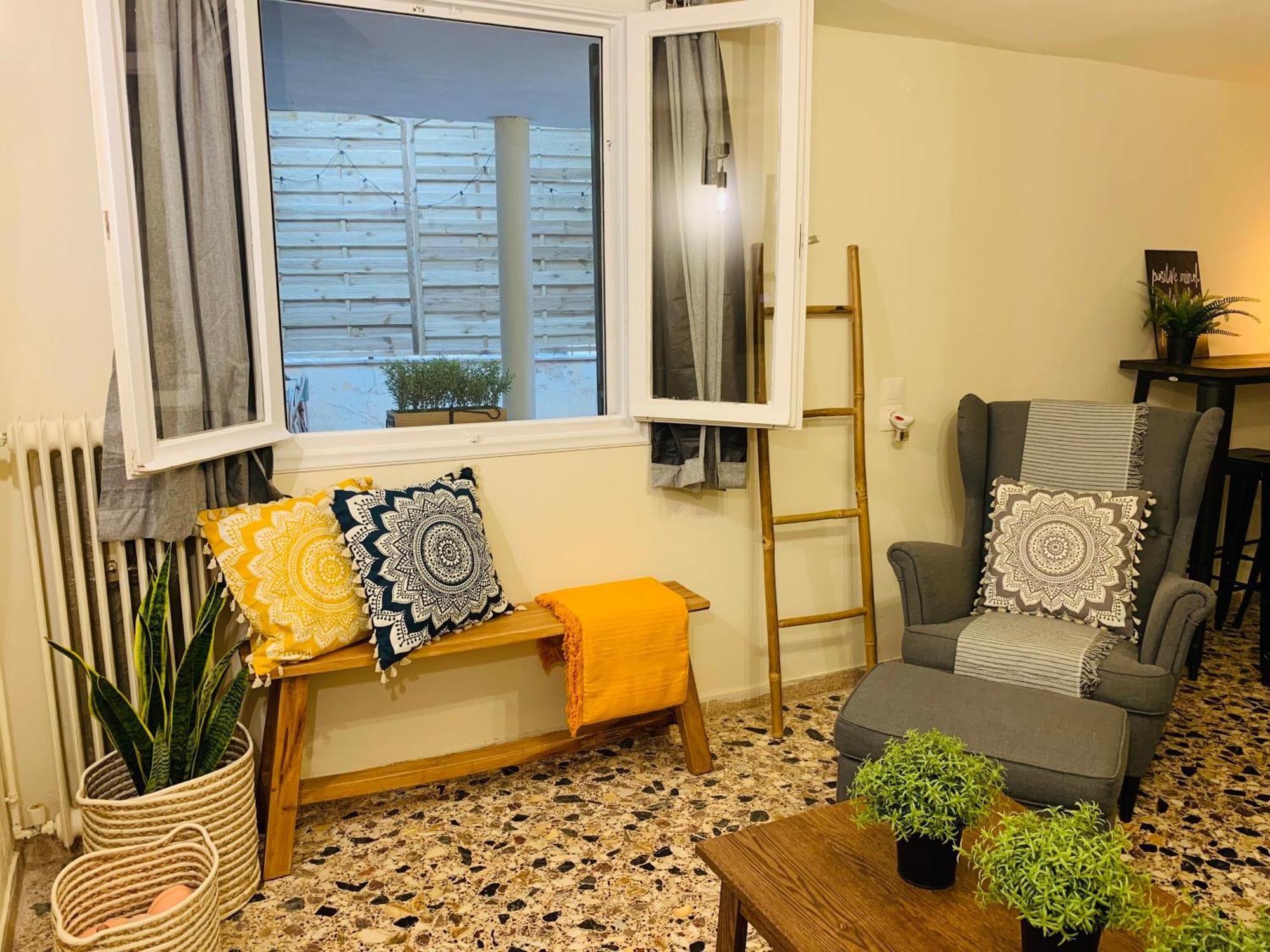 Airport Cottage House Ártemida Kültér fotó
